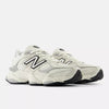 9060 Sneakers